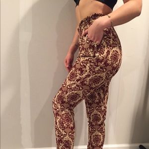 Lightweight straight leg high waist pant